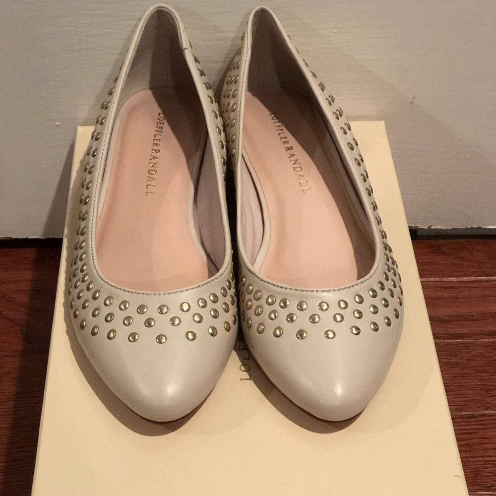 NIB Loeffler Randall studded flats